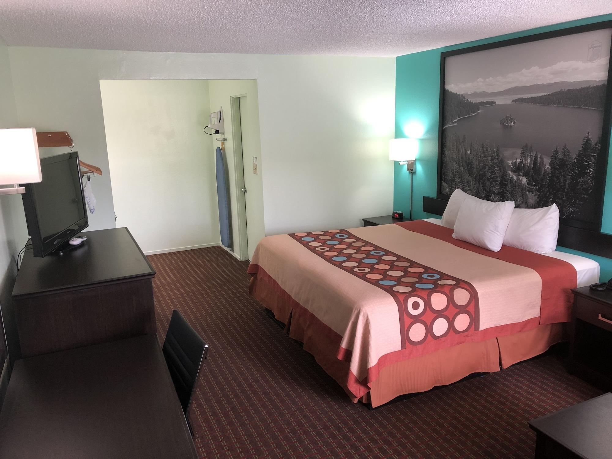 Hotel Super 8 By Wyndham Yreka Exterior foto